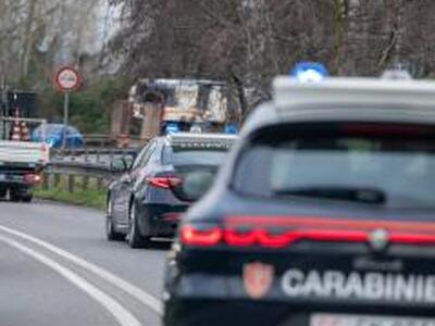 Si accanisce sulla compagna causandole lesioni gravi, arrestato dai carabinieri