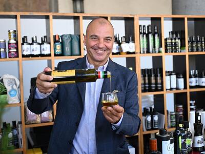 L&#039;olio di... Fausto Borella torna a Palazzo Pretorio con la XI^ edizione di ExtraLucca Summer Edition