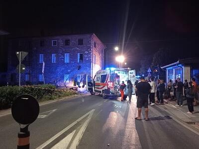 Scontro tra due auto a Segromigno in Piano, sfiorata la tragedia