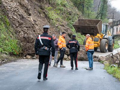 Maltempo in Garfagnana: carabinieri in azione per assistenza e sicurezza del territorio