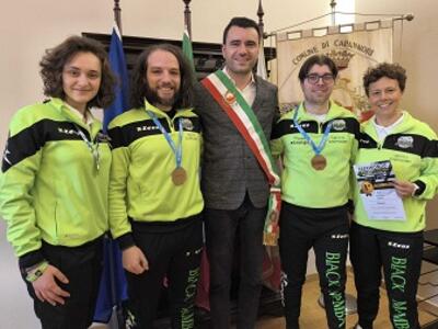 Del Chiaro ha ricevuto l&#039;associazione Black Mamba Taekwondo vincitrice di ori e argenti ai campionati nazionali