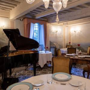 Nuovo Caffè S. Zita sala pianoforte