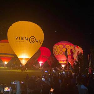 Balloon Glow 2025 jpg